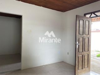 Casa Para Vender com 2 quartos no bairro Tomba em Feira De Santana