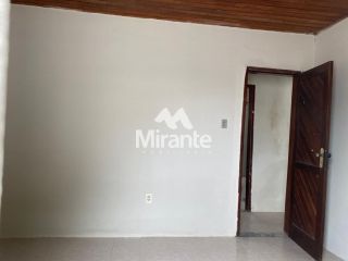 Casa Para Vender com 2 quartos no bairro Tomba em Feira De Santana