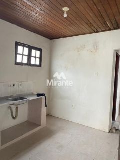 Casa Para Vender com 2 quartos no bairro Tomba em Feira De Santana