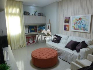 Apartamento Para Vender com 4 quartos sendo 4 suítes no bairro Centro em Feira De Santana