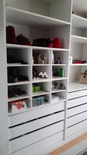 Apartamento Para Vender com 4 quartos sendo 4 suítes no bairro Centro em Feira De Santana