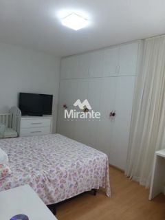 Apartamento Para Vender com 4 quartos sendo 4 suítes no bairro Centro em Feira De Santana