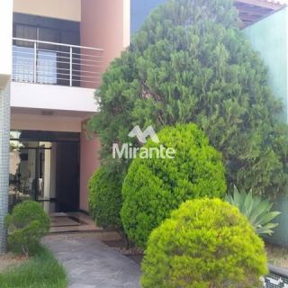 Casa Para Vender com 4 quartos sendo 4 suítes no bairro Jardim Cruzeiro em Feira De Santana