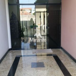 Casa Para Vender com 4 quartos sendo 4 suítes no bairro Jardim Cruzeiro em Feira De Santana