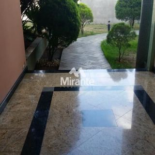 Casa Para Vender com 4 quartos sendo 4 suítes no bairro Jardim Cruzeiro em Feira De Santana