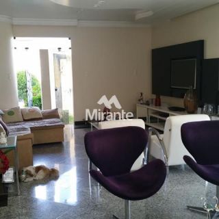 Casa Para Vender com 4 quartos sendo 4 suítes no bairro Jardim Cruzeiro em Feira De Santana