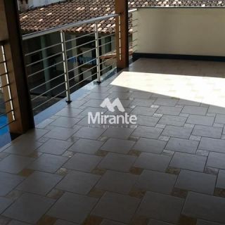 Casa Para Vender com 4 quartos sendo 4 suítes no bairro Jardim Cruzeiro em Feira De Santana