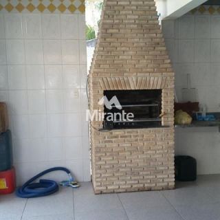 Casa Para Vender com 4 quartos sendo 4 suítes no bairro Jardim Cruzeiro em Feira De Santana