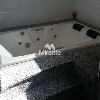 Casa Para Vender com 4 quartos sendo 4 suítes no bairro Jardim Cruzeiro em Feira De Santana