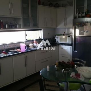 Casa Para Vender com 4 quartos sendo 4 suítes no bairro Jardim Cruzeiro em Feira De Santana