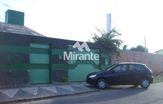 Casa Para Vender com 6 quartos sendo 1 suítes no bairro Sim em Feira De Santana