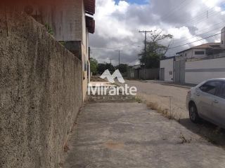 Lote / Terreno de Bairro Para Alugar no bairro Lagoa Salgada em Feira De Santana