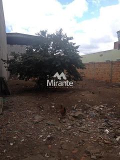 Lote / Terreno de Bairro Para Alugar no bairro Cidade Nova em Feira De Santana