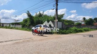 Lote / Terreno de Bairro Para Vender no bairro Sim em Feira De Santana