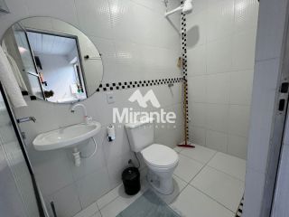 Casa Para Vender com 3 quartos sendo 2 suítes no bairro Santa Mônica em Feira De Santana