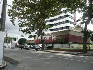 Apartamento Para Vender com 4 quartos sendo 3 suítes no bairro Kalilândia em Feira De Santana