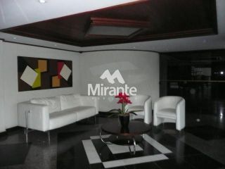 Apartamento Para Vender com 4 quartos sendo 3 suítes no bairro Kalilândia em Feira De Santana