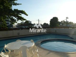 Apartamento Para Vender com 4 quartos sendo 3 suítes no bairro Kalilândia em Feira De Santana