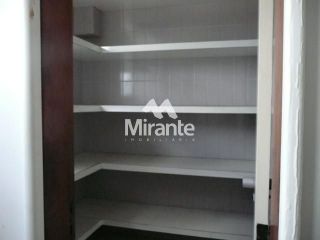 Apartamento Para Vender com 4 quartos sendo 3 suítes no bairro Kalilândia em Feira De Santana