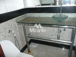 Apartamento Para Vender com 4 quartos sendo 3 suítes no bairro Kalilândia em Feira De Santana