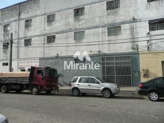 Prédio / Edifício Inteiro Comercial Para Alugar no bairro Centro em Feira De Santana