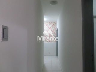 Casa Para Vender com 3 quartos no bairro Santa Mônica em Feira De Santana