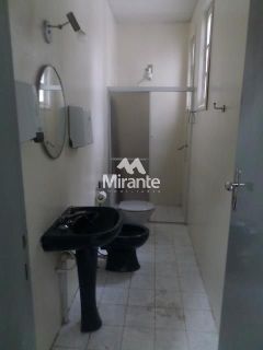 Casa Para Vender com 3 quartos no bairro Santa Mônica em Feira De Santana