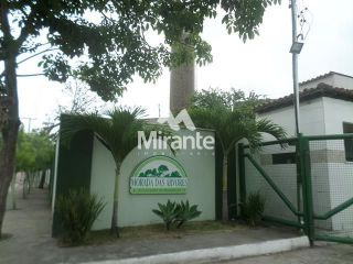 Lote / Terreno de Condomínio Para Vender no bairro Santa Mônica em Feira De Santana