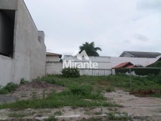 Lote / Terreno de Condomínio Para Vender no bairro Santa Mônica em Feira De Santana
