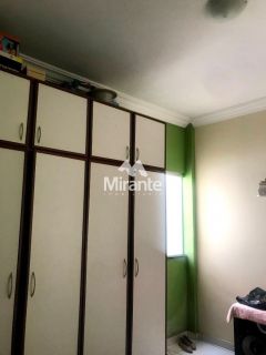 Casa Para Vender com 3 quartos sendo 1 suítes no bairro Santa Mônica em Feira De Santana