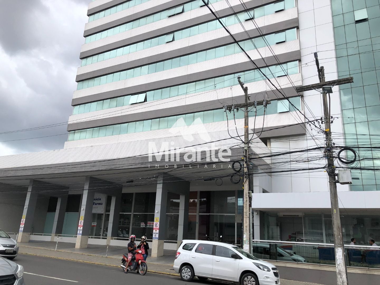 Loja Para Alugar no bairro Centro em Feira De Santana