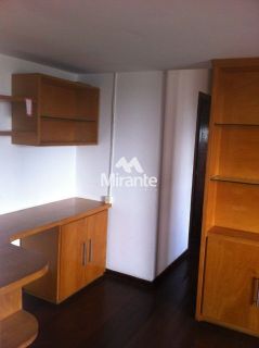 Apartamento Para Vender com 3 quartos sendo 2 suítes no bairro Santa Mônica em Feira De Santana