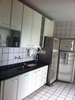 Apartamento Para Vender com 3 quartos sendo 2 suítes no bairro Santa Mônica em Feira De Santana