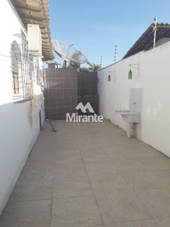 Casa Para Vender com 4 quartos sendo 2 suítes no bairro Muchila em Feira De Santana