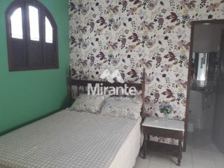 Casa Para Vender com 4 quartos sendo 2 suítes no bairro Muchila em Feira De Santana