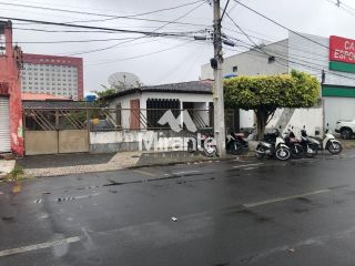 Casa Para Vender com 3 quartos no bairro Ponto Central em Feira De Santana