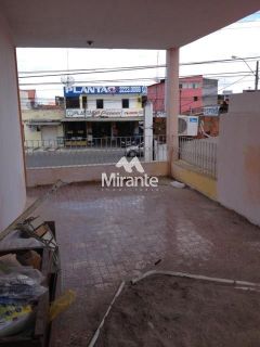 Casa Para Alugar com 3 quartos sendo 1 suítes no bairro Brasília em Feira De Santana