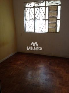 Casa Para Alugar com 3 quartos sendo 1 suítes no bairro Brasília em Feira De Santana