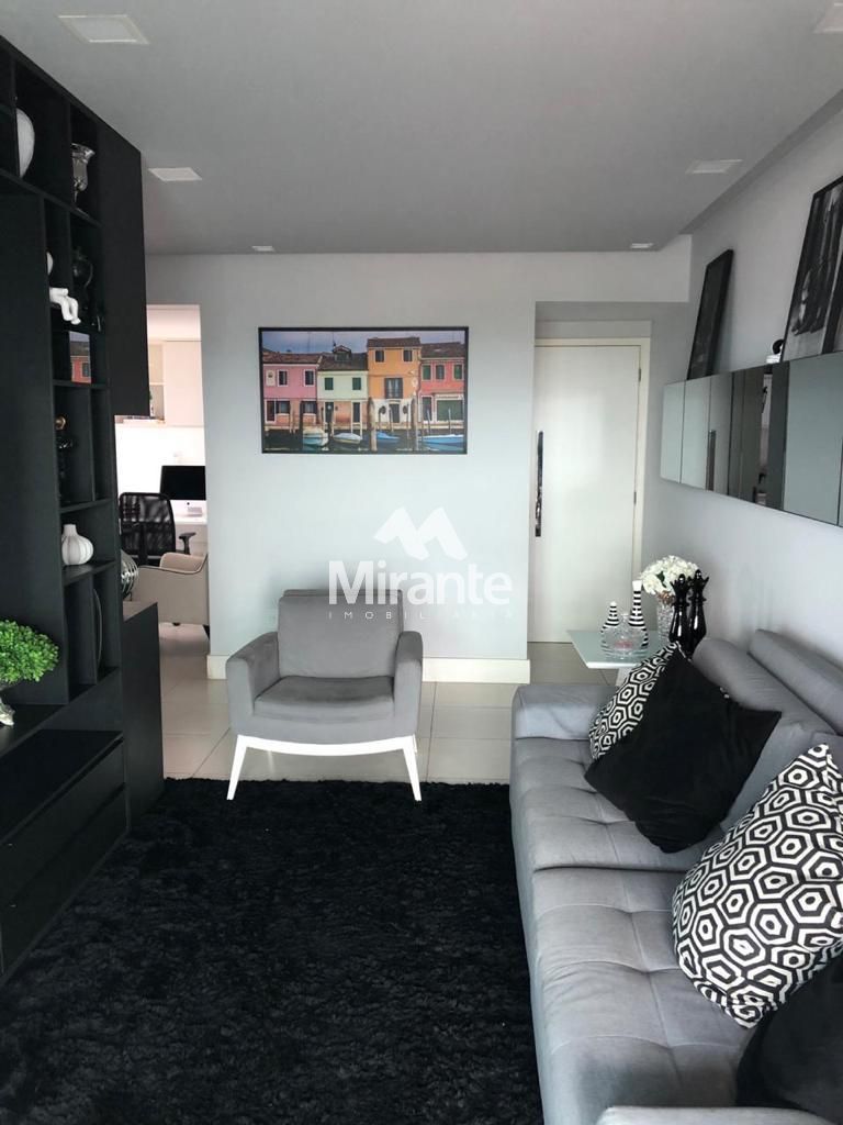 Apartamento Para Vender com 3 quartos sendo 1 suítes no bairro Santa Mônica em Feira De Santana