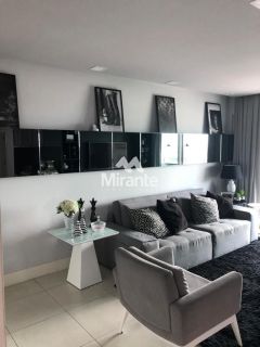 Apartamento Para Vender com 3 quartos sendo 1 suítes no bairro Santa Mônica em Feira De Santana