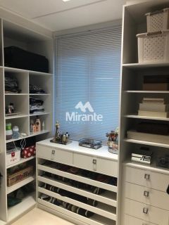 Apartamento Para Vender com 3 quartos sendo 1 suítes no bairro Santa Mônica em Feira De Santana