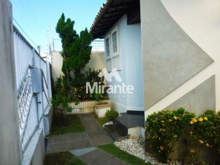 Casa Para Vender com 4 quartos sendo 2 suítes no bairro Brasília em Feira De Santana