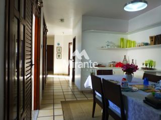 Casa Para Vender com 4 quartos sendo 2 suítes no bairro Brasília em Feira De Santana