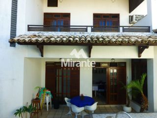 Casa Para Vender com 4 quartos sendo 2 suítes no bairro Brasília em Feira De Santana