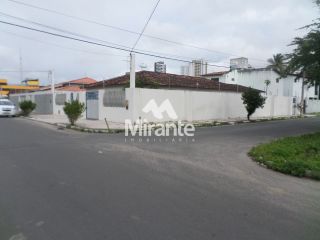 Casa Para Vender com 3 quartos no bairro Santa Mônica em Feira De Santana
