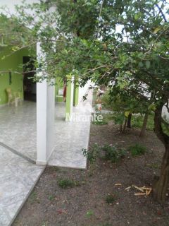 Casa Para Vender com 3 quartos no bairro Santa Mônica em Feira De Santana