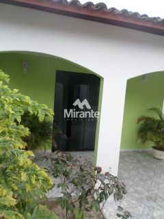 Casa Para Vender com 3 quartos no bairro Santa Mônica em Feira De Santana