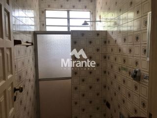 Casa Para Vender com 3 quartos sendo 1 suítes no bairro Santa Mônica em Feira De Santana