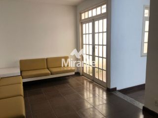 Casa Para Vender com 3 quartos sendo 1 suítes no bairro Santa Mônica em Feira De Santana