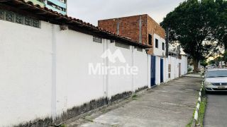Casa Para Vender no bairro Ponto Central em Feira De Santana
